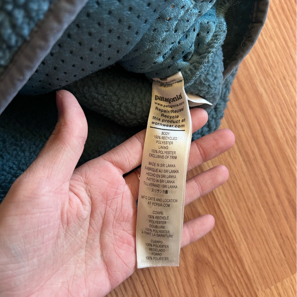 Patagonia Blue Teddy Jacket - Picture 6 of 8